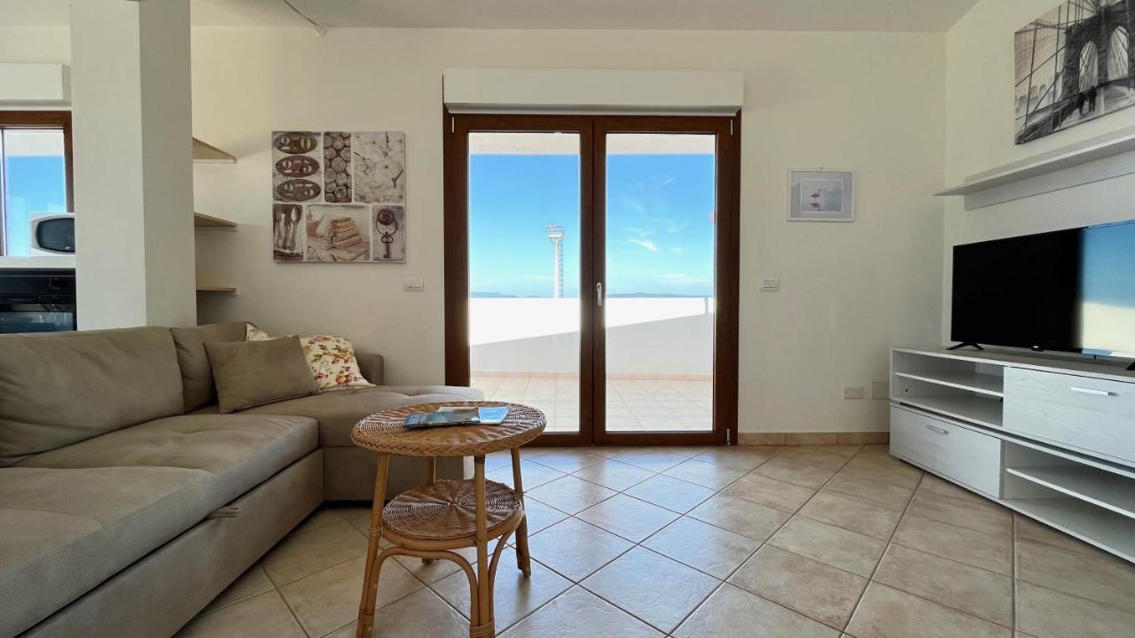 דירות קאלאסטה Attici Con Terrazzo Vista Mare מראה חיצוני תמונה