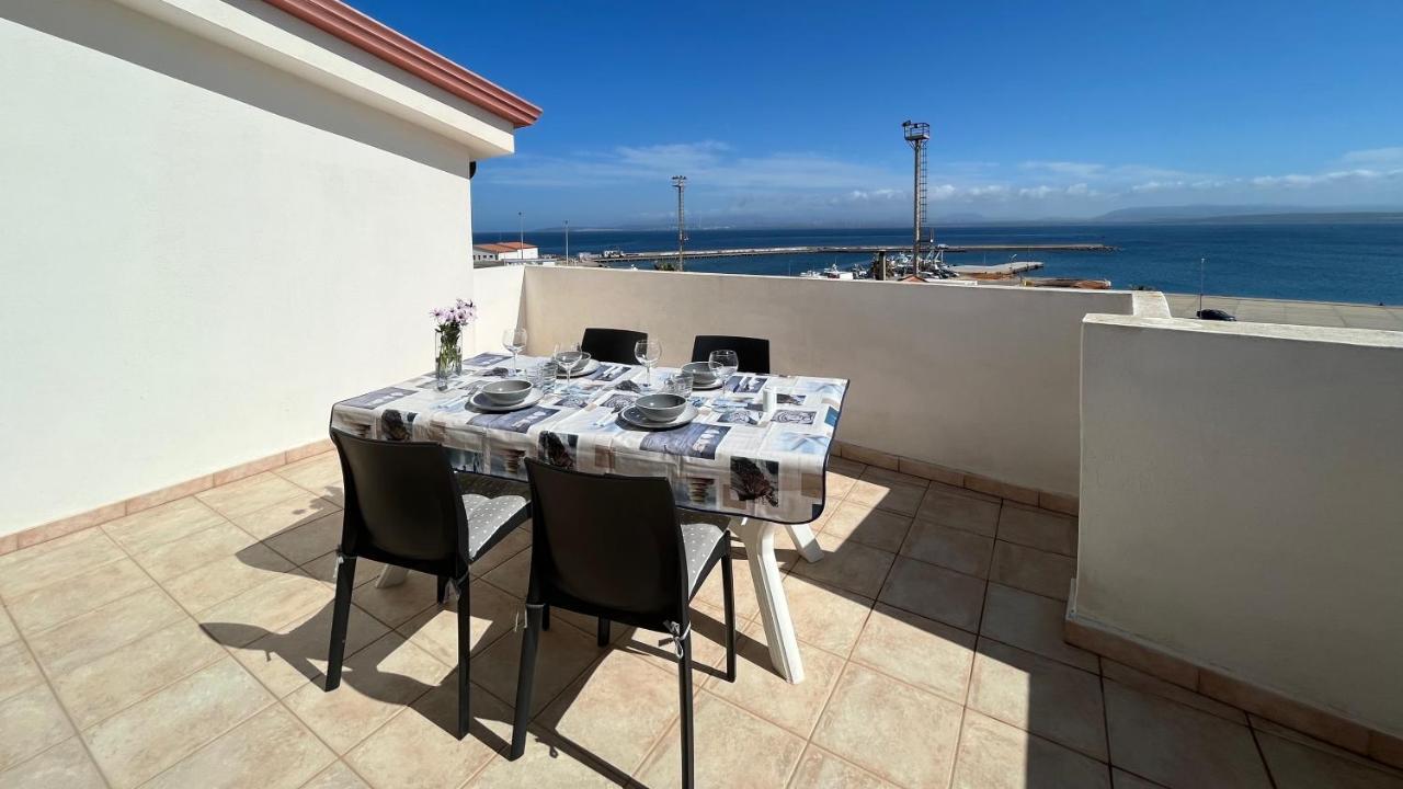 דירות קאלאסטה Attici Con Terrazzo Vista Mare מראה חיצוני תמונה